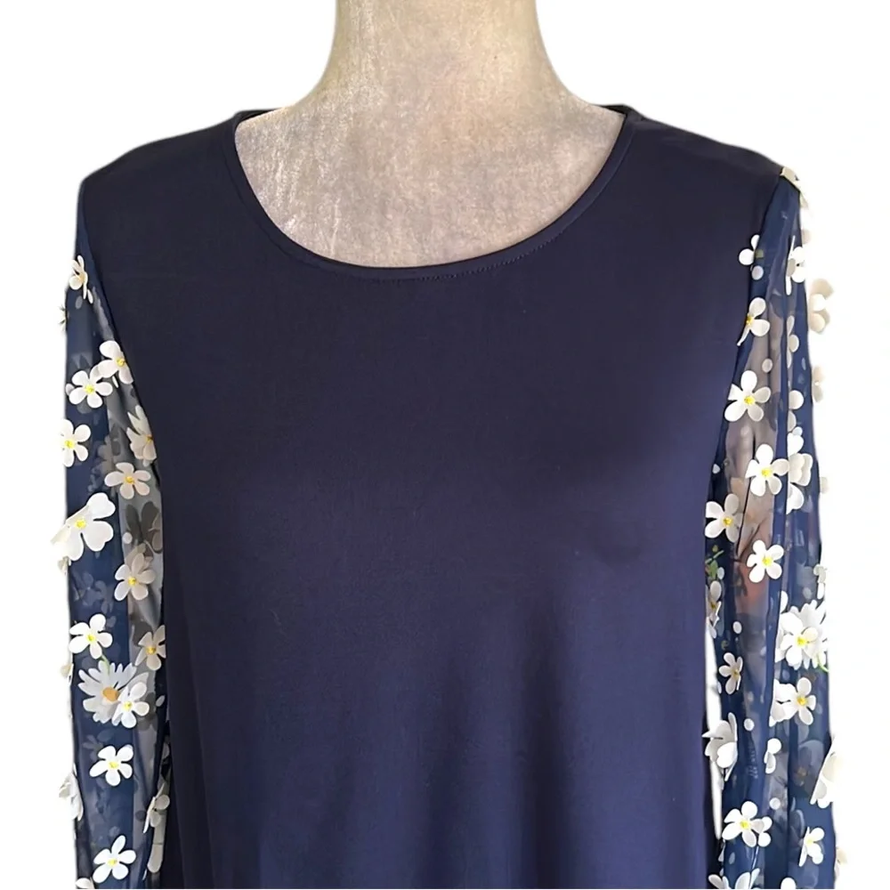 Anthropologie Eva Franco Becky Navy Blue White Daisy Appliqué Top - XS